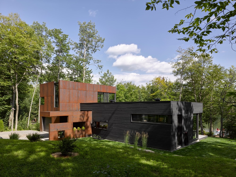 Charlebois, Paul Bernier