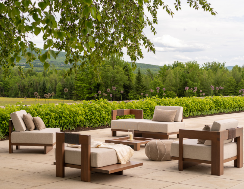 Bosquet and Les Ensembliers launch a new outdoor furniture